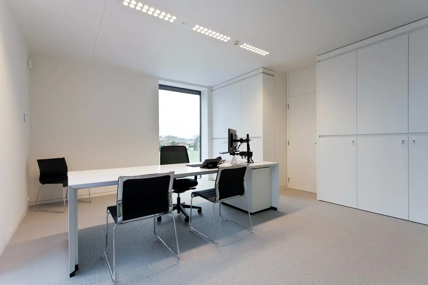 1067m² hoogwaardig kantoorgebouw foto 17
