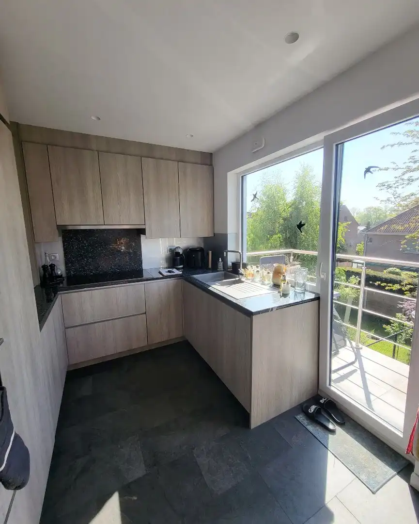 Ruime halfopen bel-etage woning met 4 slaapkamers en garage foto 13