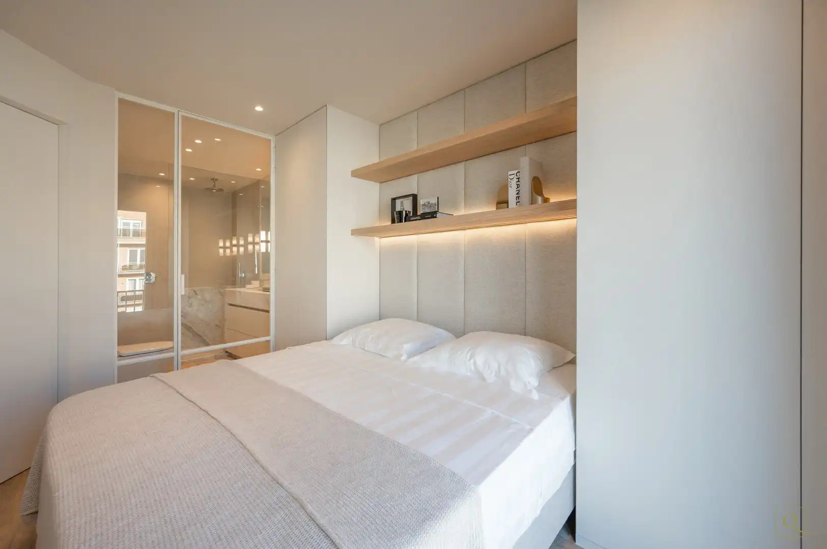 Luxueus gerenoveerd appartement vlakbij de winkels, het strand en de zee. foto 15