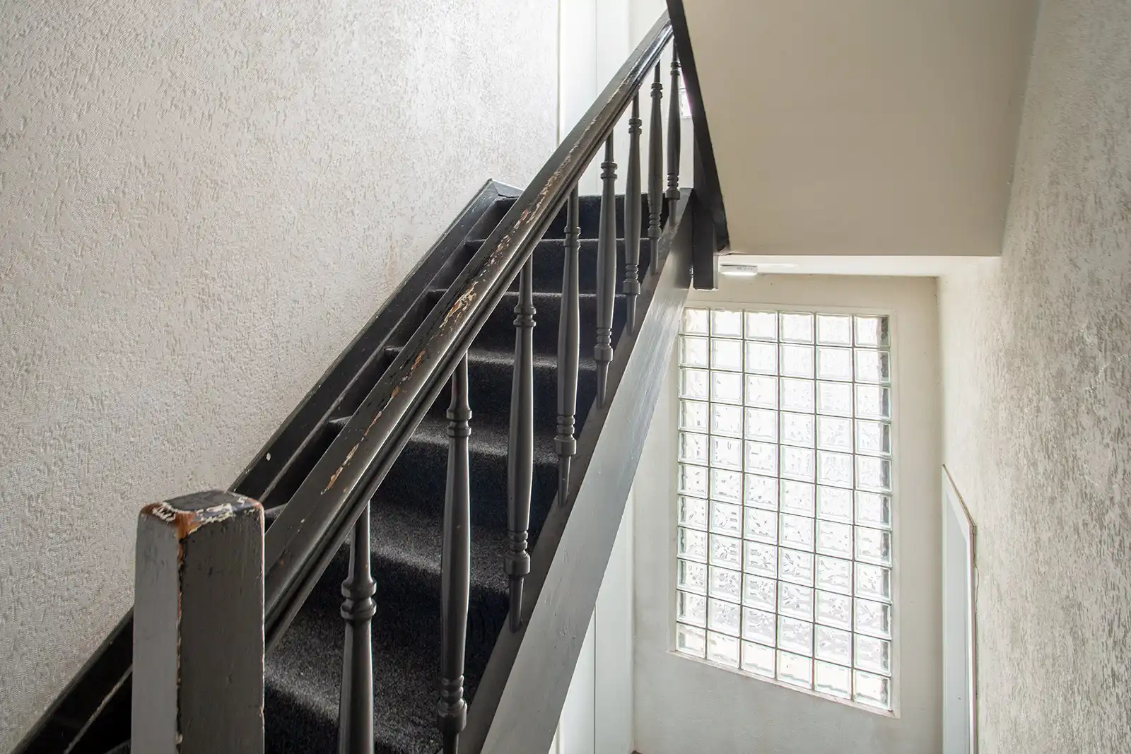 Opbrengsteigendom met 15 units, hoog rendement foto 17