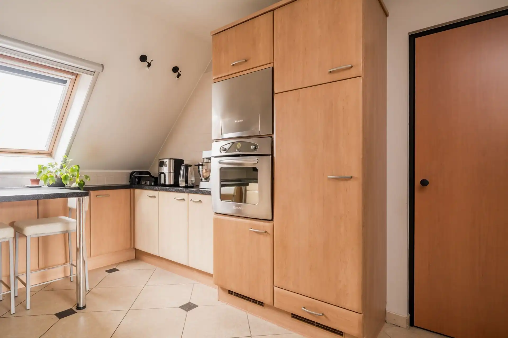 Ruim dakappartement met 2 terrassen en garage (+ € 29.000) foto 10