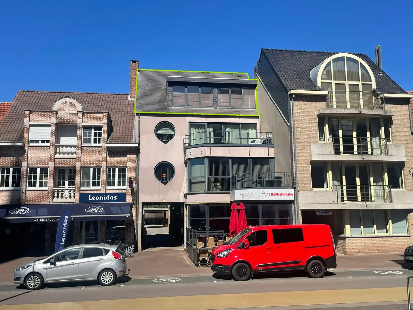 Dakappartement met 1 slpk + extra zolderruimte in Arendonk foto 2