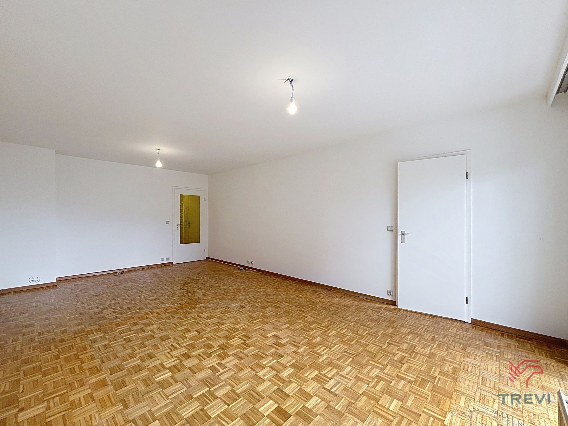 2-slaapkamerappartement met terras  foto 3
