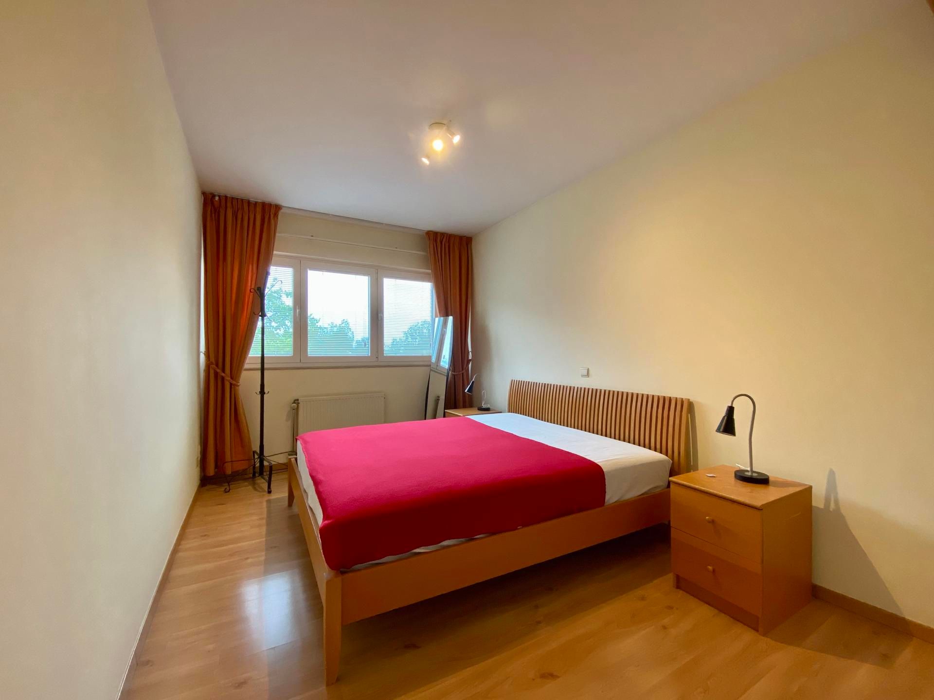 Duplex-penthouse met 3 slaapkamers en terras in Evere foto 7