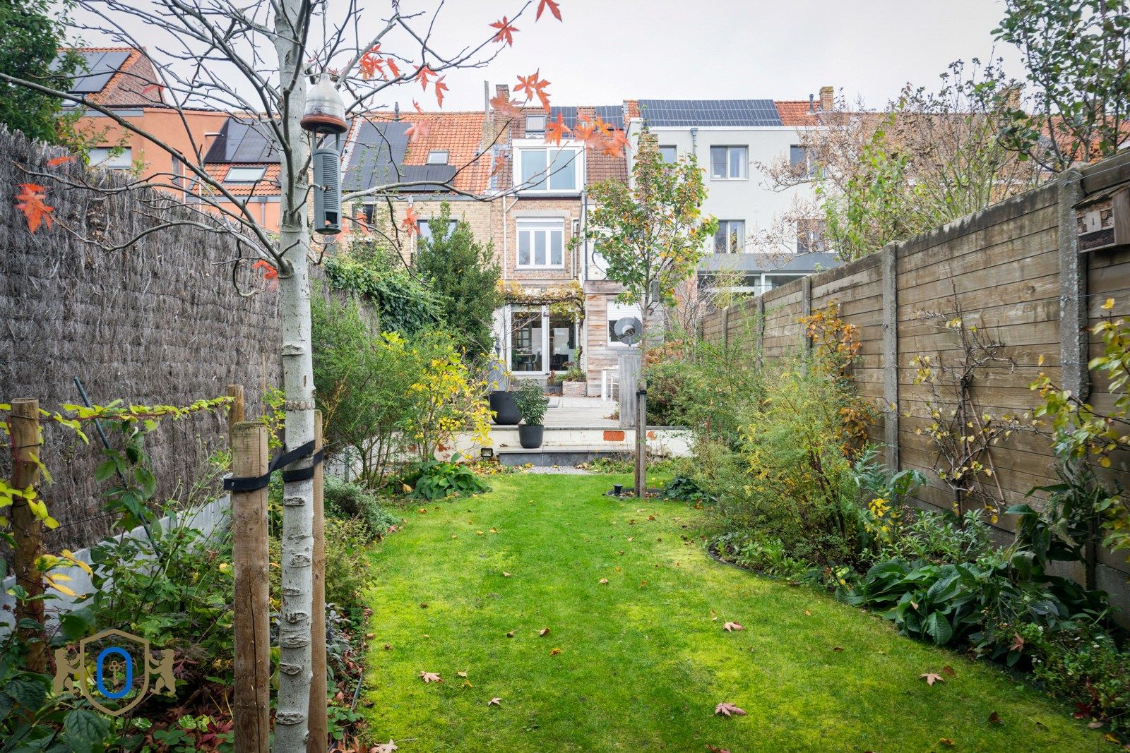 Brugse 3-slpkr herenwoning met studio & romantische tuin foto 17