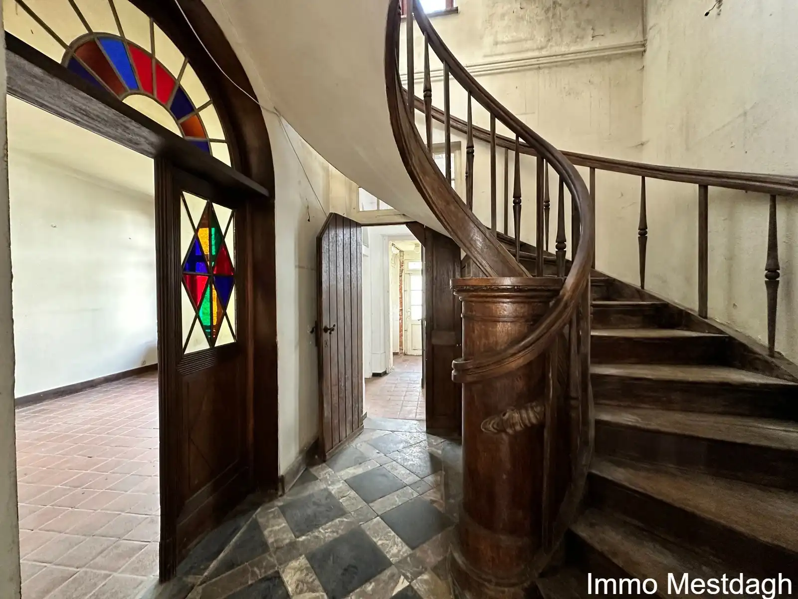 Uniek Herenhuis met tuin & garage in het centrum foto 7