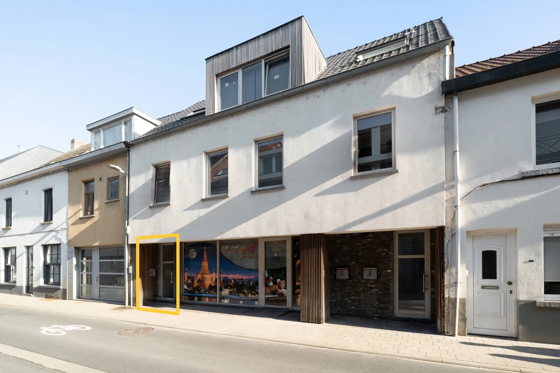 Lichtrijk 2-Slpk Appartement met Gezellige Zuid-Koer in Melle foto 2