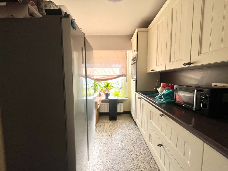 GELIJKVLOERSAPPARTEMENT MET TWEE SLAAPKAMERS TE HUUR foto 5