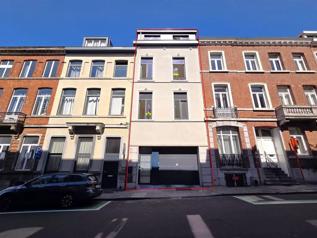 Project foto {{pictureIndex}}