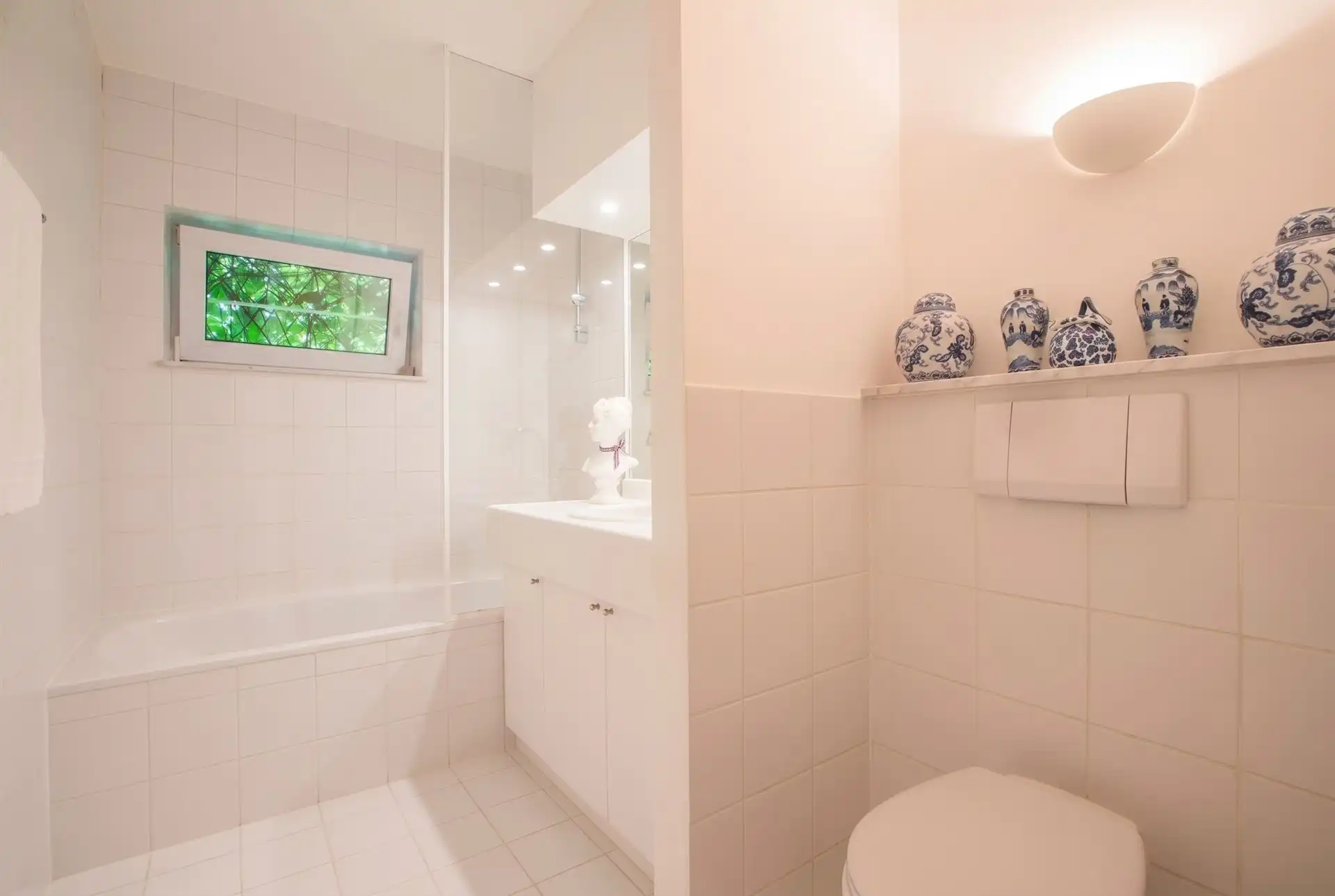 Vrijstaande villa op toplocatie aan de Zilverkust in Lanaken foto 17