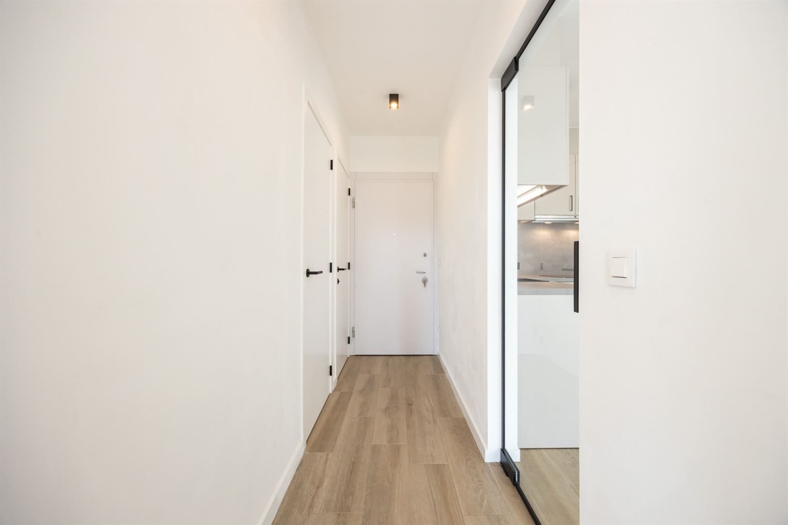 Recent appartement op topligging! foto 9