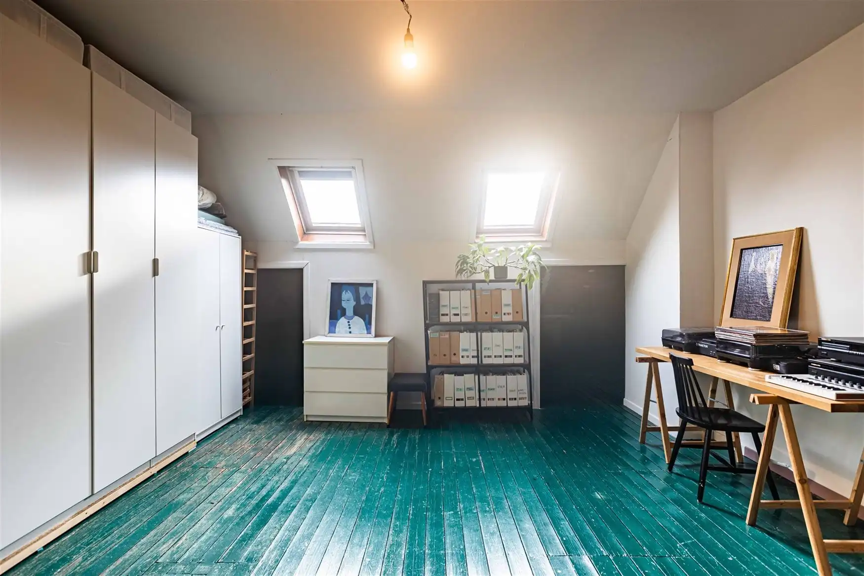 Instapklare gezinswoning met tuin in Sint-Amandsberg. foto 25