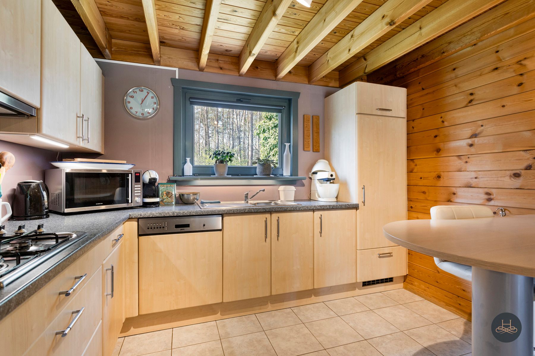 Gezellige, instapklare vakantiewoning in groene omgeving foto 11