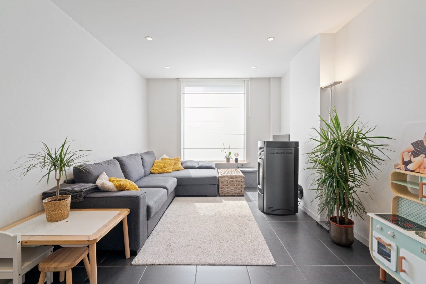 GERENOVEERDE WONING MET 3 SLAAPKAMERS EN TUIN foto 4
