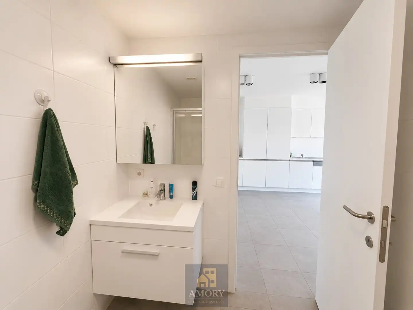 Energiezuinig 1-slpk appartement nabij Sint-Pieters Station foto 6