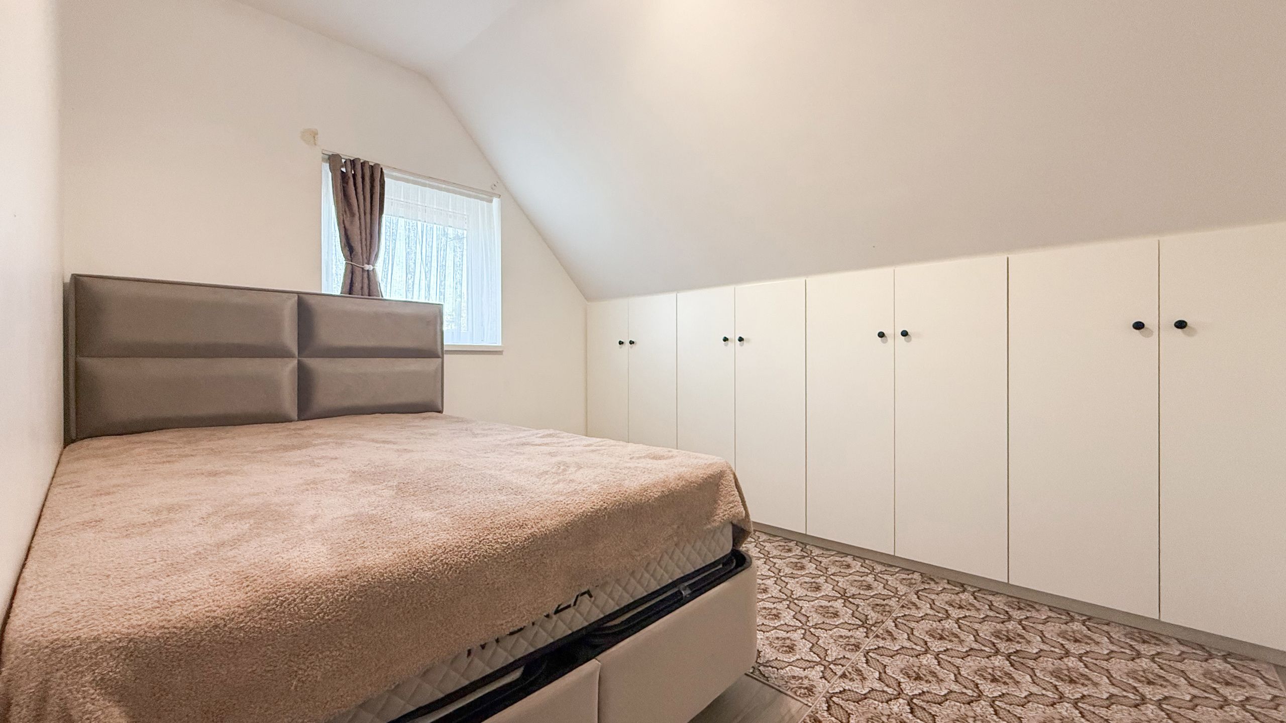 Ruim instapklaar duplex app in Paal, 108m², 3 slpks foto 24