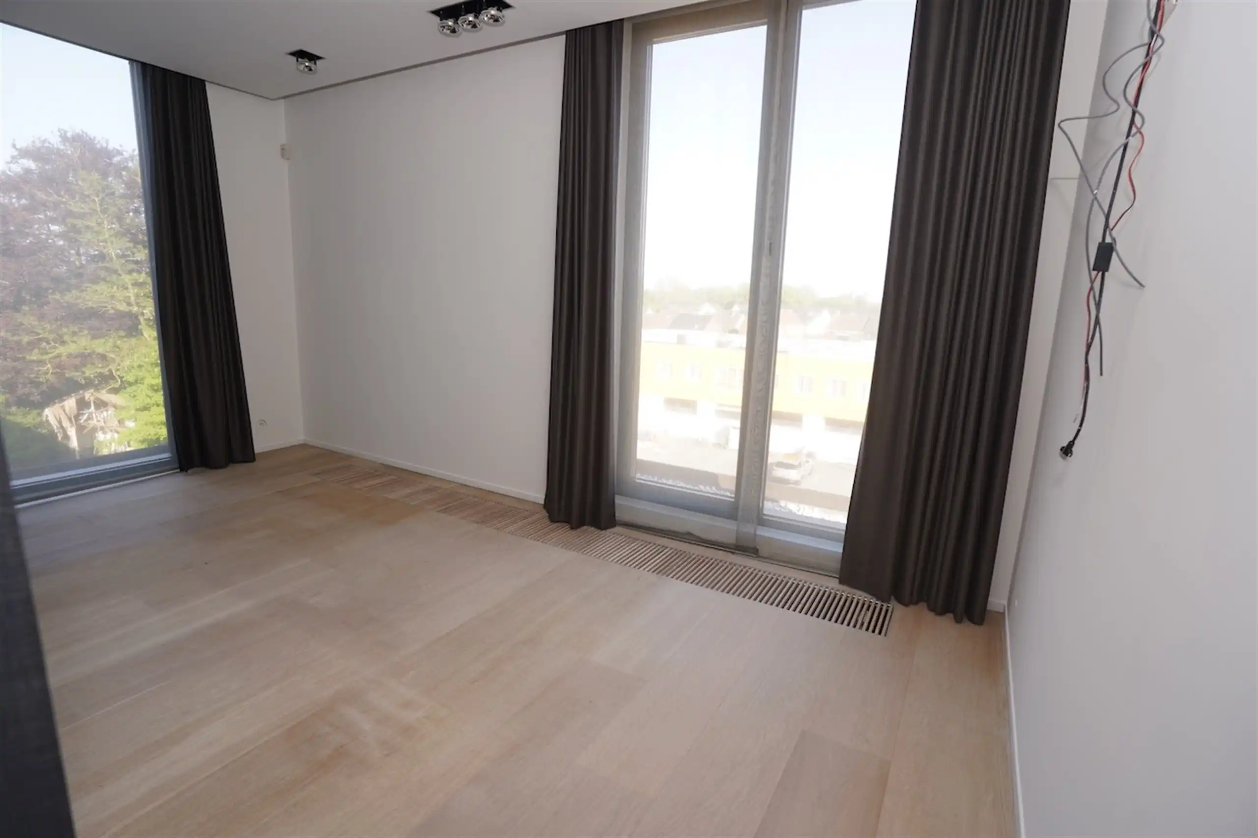 Exclusief Wonen: Luxepenthouse met Zwembadtoegang & 3 Slaapkamers! foto 15