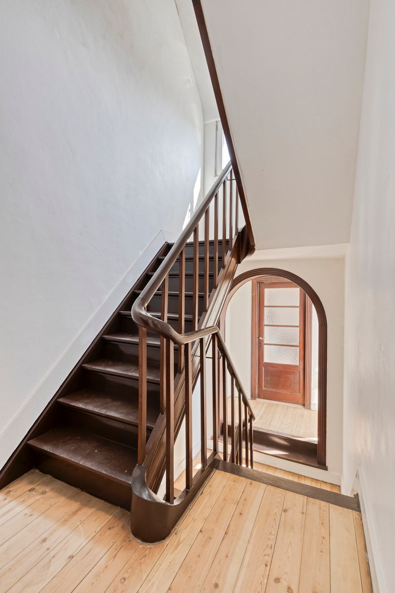 Charmante woning met opvallende gevel ligt op je te wachten. foto 14