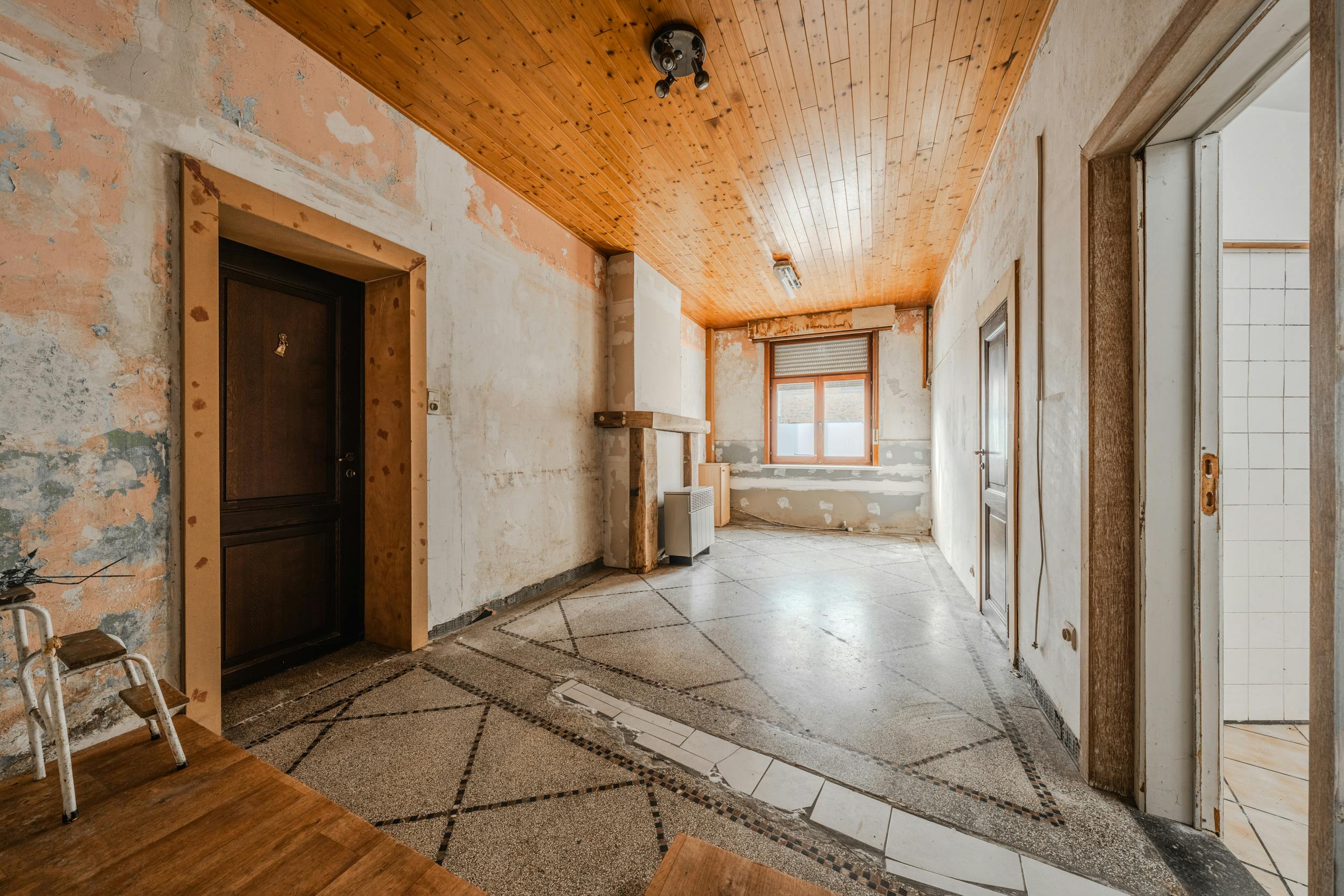 Goed gelegen handelspand met veel potentieel in Lombardsijde foto 10