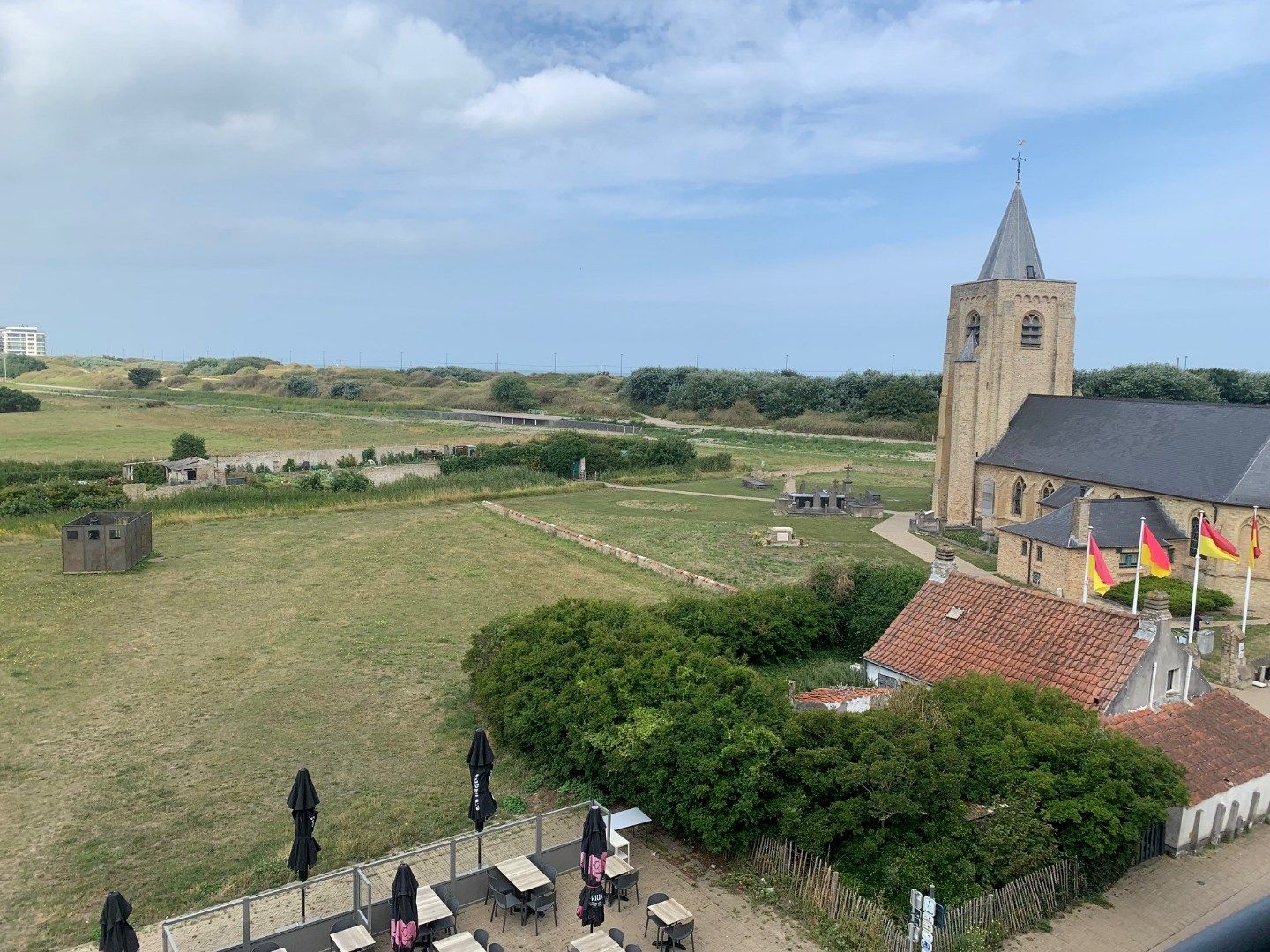 Niet gemeubelde studio met prachtig zicht op polders, strand en duinen foto 9