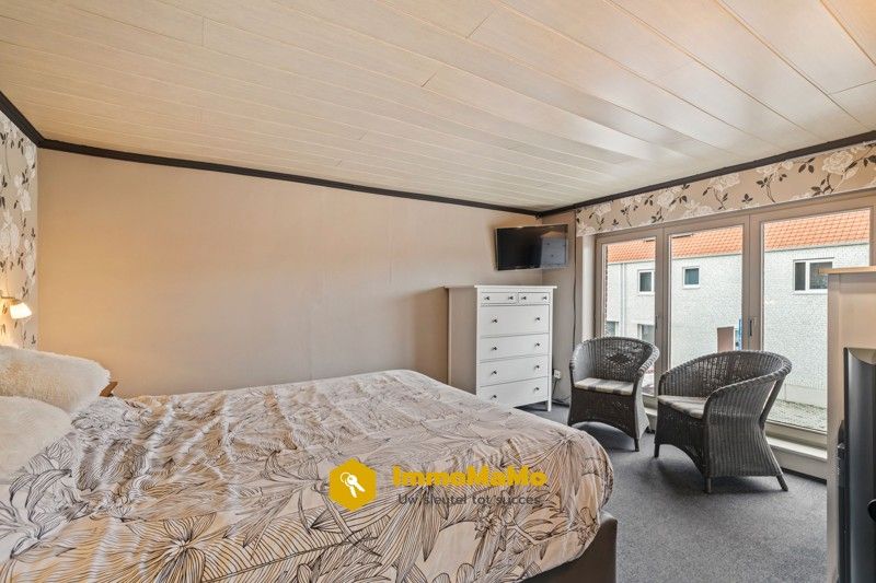 HUIS TE KOOP IN MOERBEKE (LOKEREN) foto 16