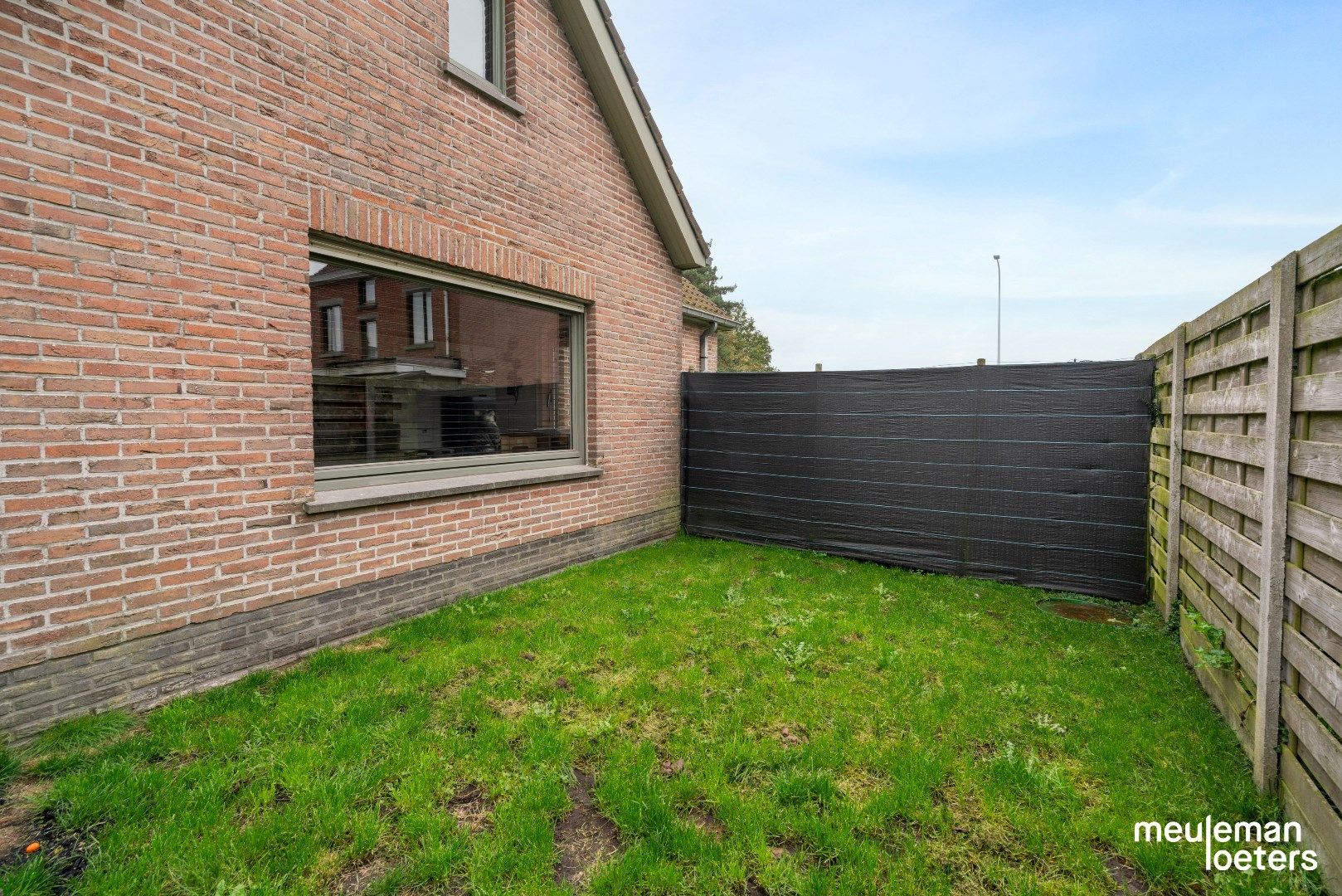 Ruime vrijstaande woning op rustige ligging foto 20