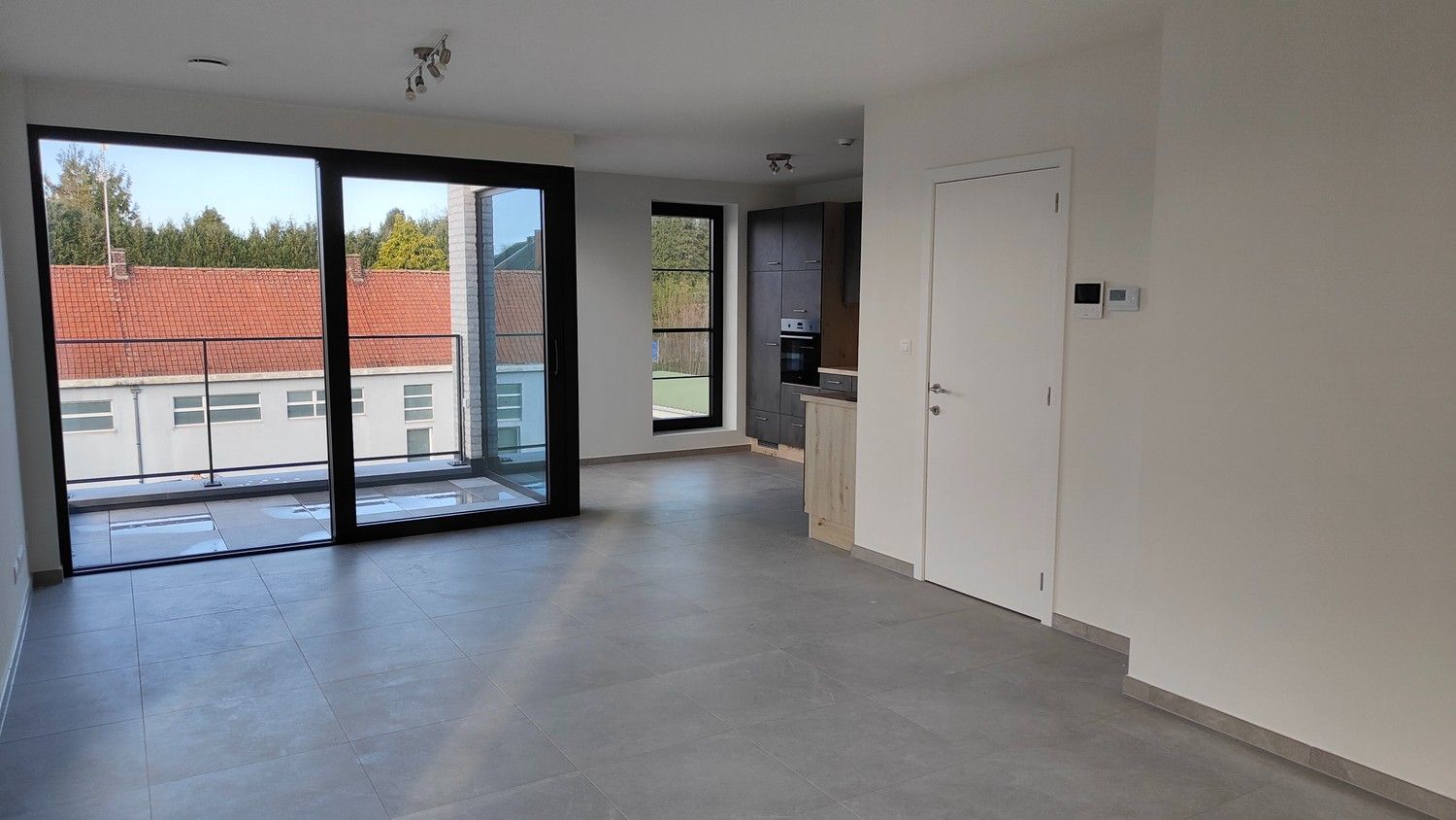 Recent appartement met 2 slpks en terras + garage foto 7