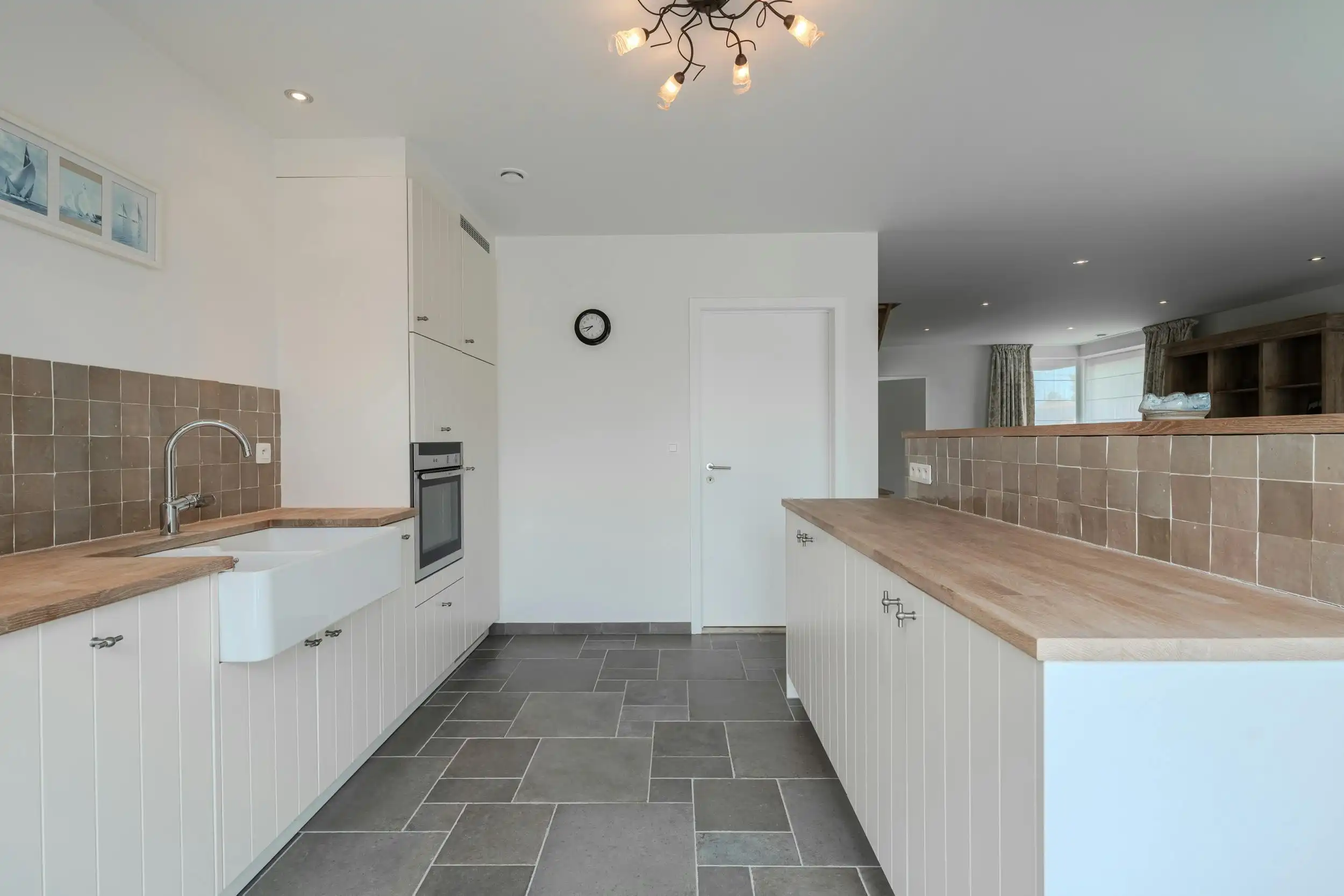 Energiezuinig huis te koop in Sint-jan met drie kamers foto 15