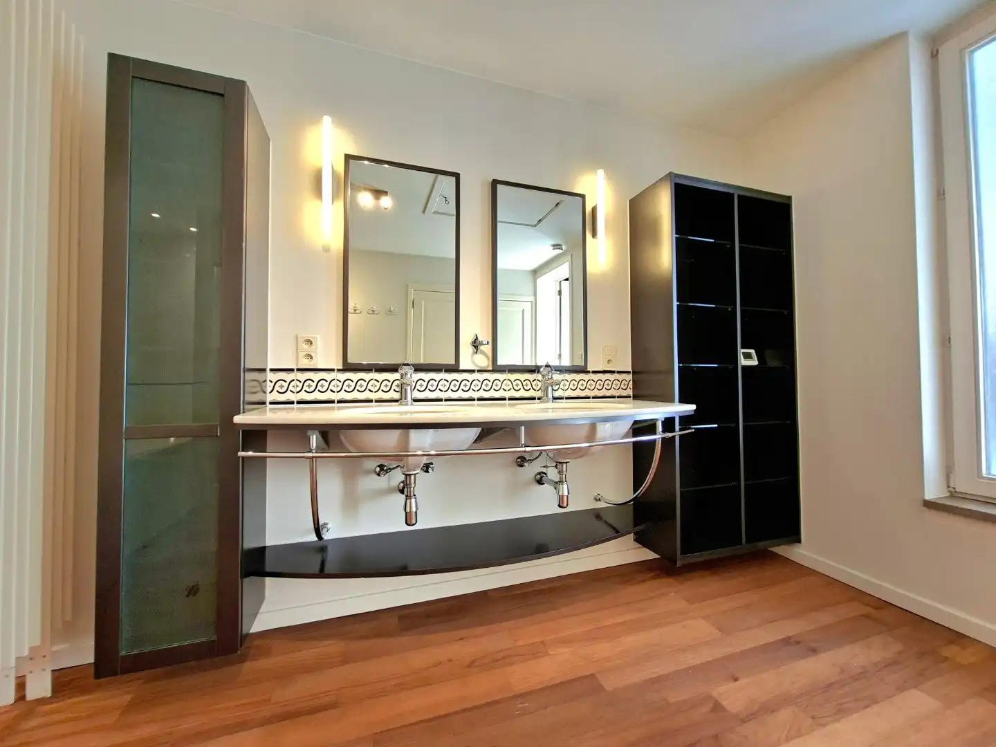 Ruim triplex appartement met 2 terrassen foto 6