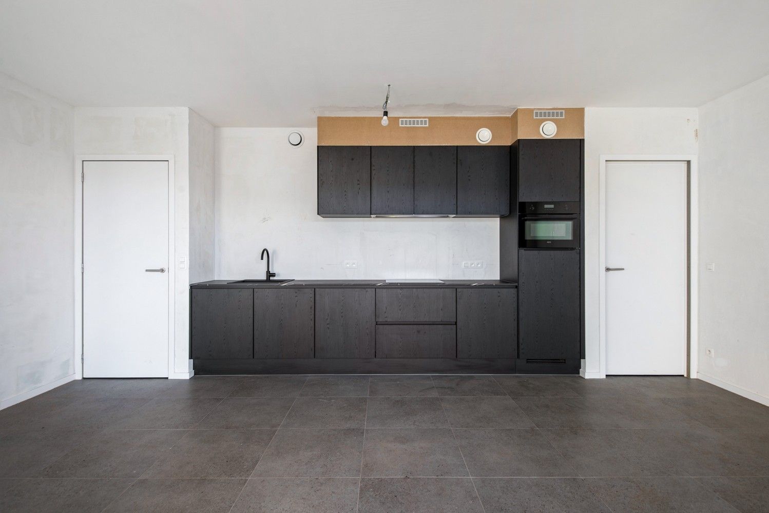 Stijlvol appartement met ruim overdekt terras in De Lesselier foto 5