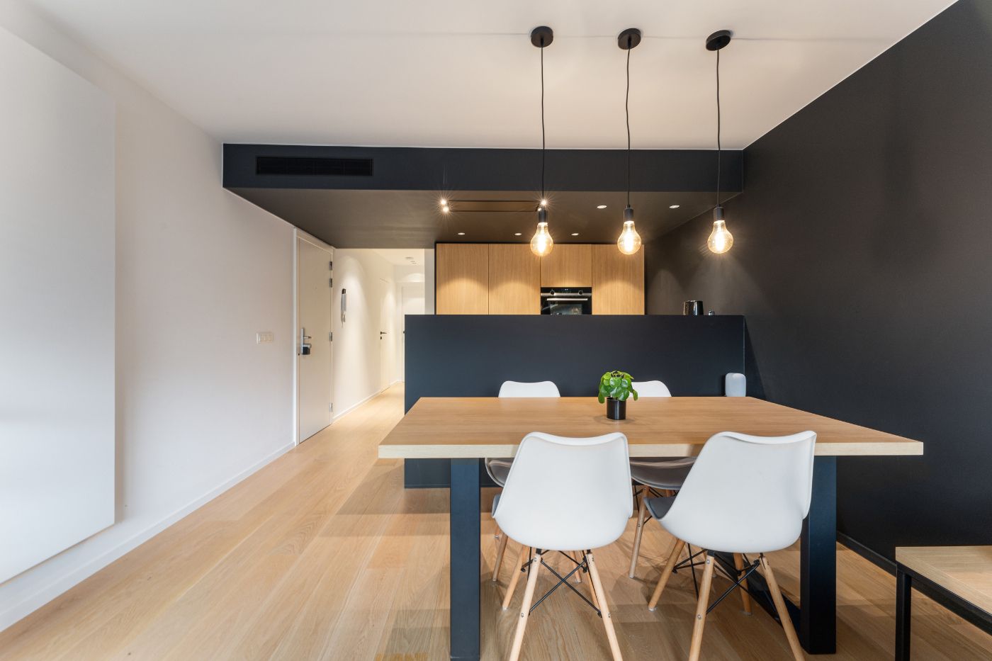 Luxueus gerenoveerd appartement met 2 slaapkamers vlakbij zee foto 6