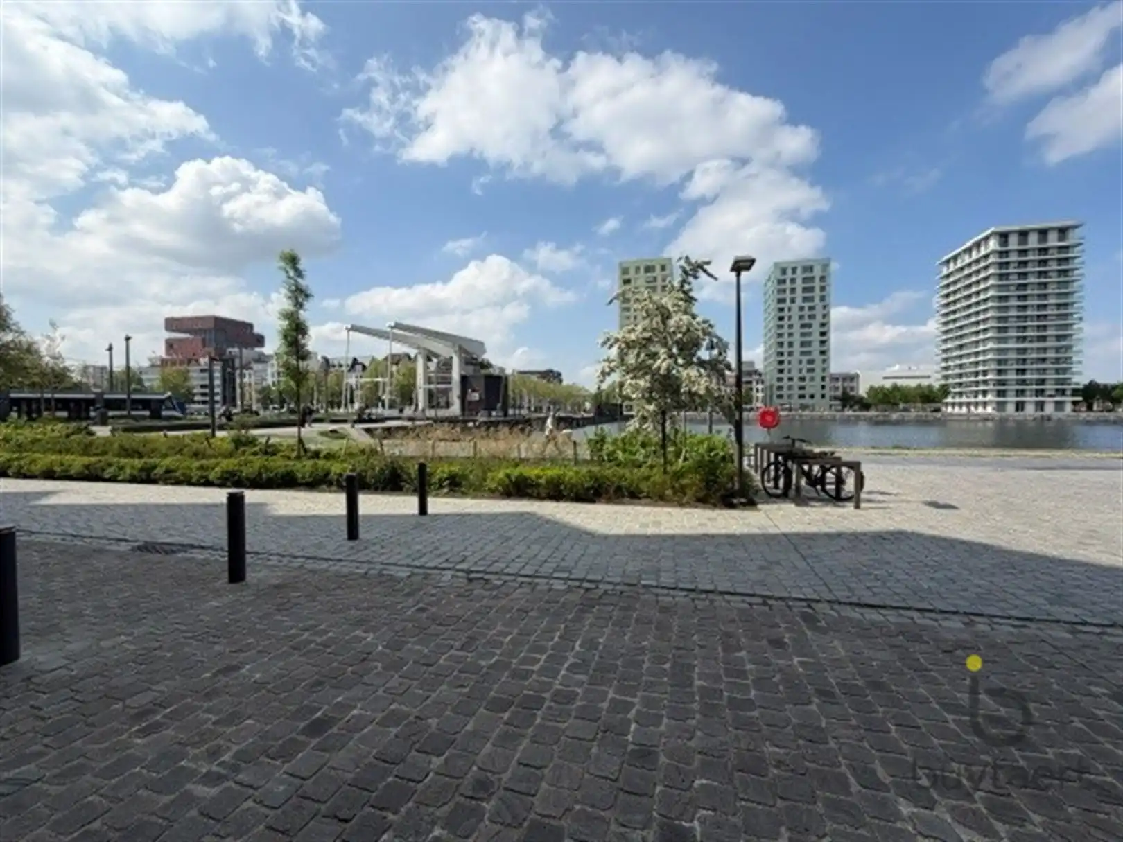 Schitterend appartement met zicht op de water! foto 18