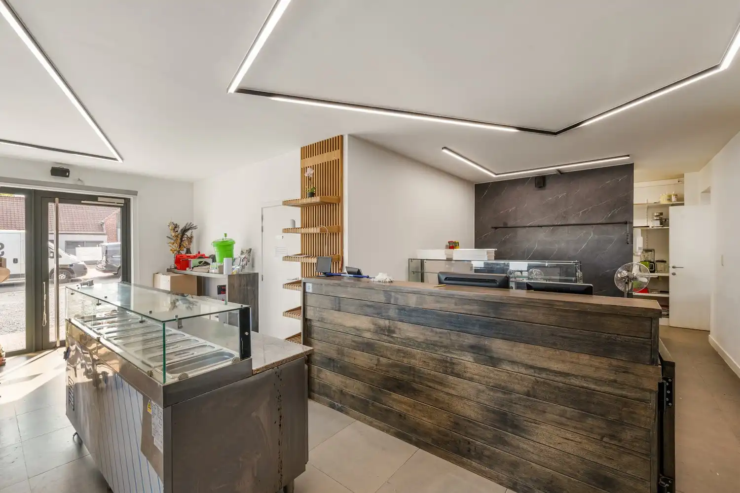 Veelzijdige recente woning (MARIO SMOS) met ruime woonopp. én mogelijkheden voor wonen én werken foto 5