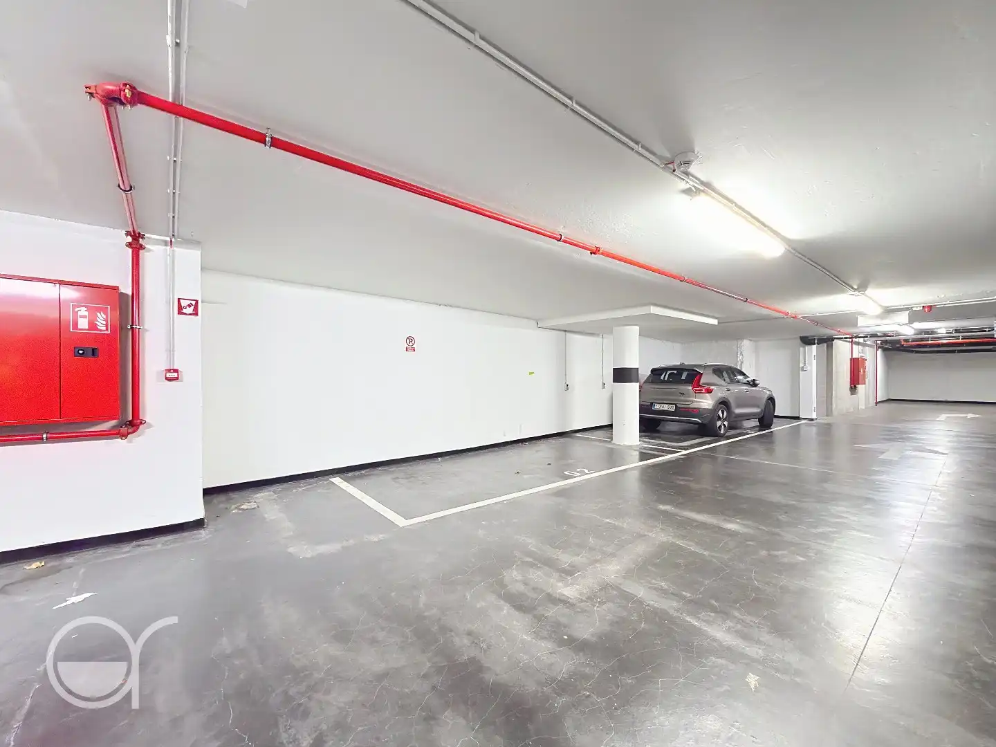 Modern 2-slaapkamerappartement met staanplaats op uitstekende locatie foto 14