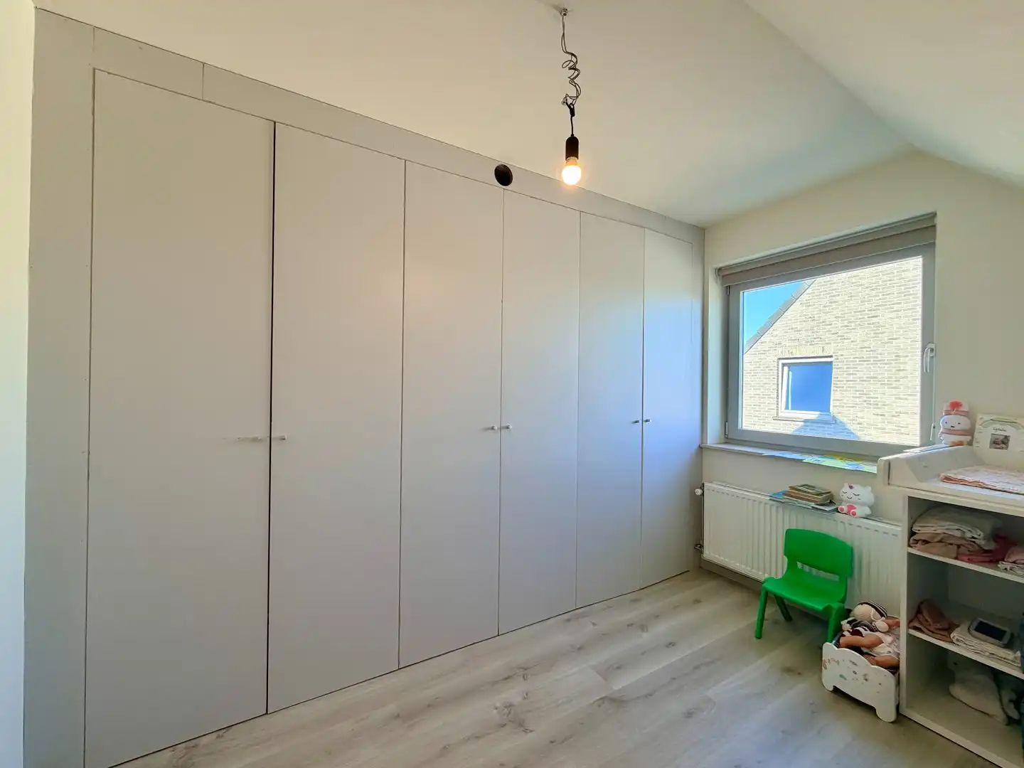 Instapklare HOB in rustige woonwijk te Moorslede! foto 12