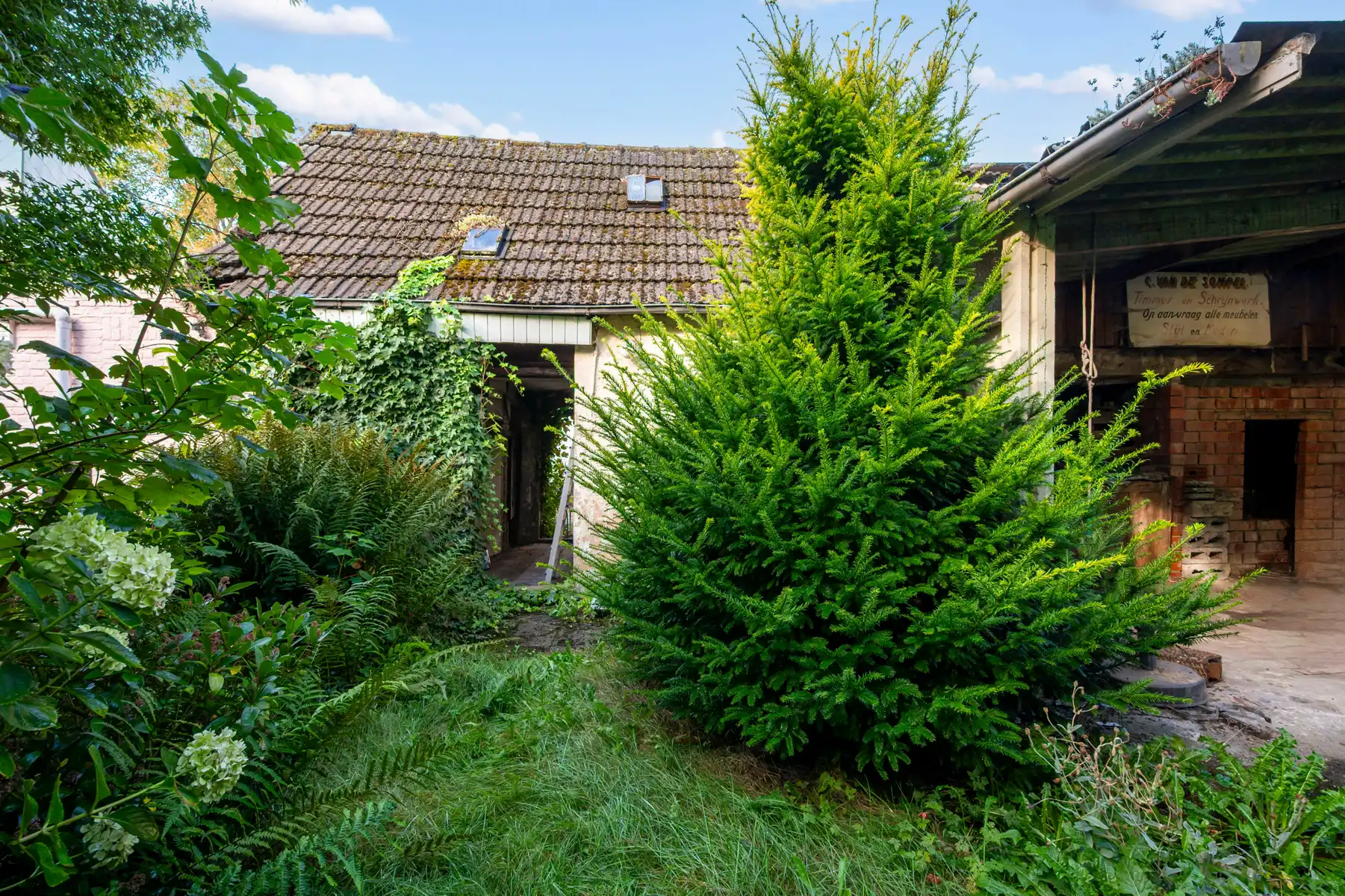 Woning met charme en mooie tuin in hartje Kalken foto 21