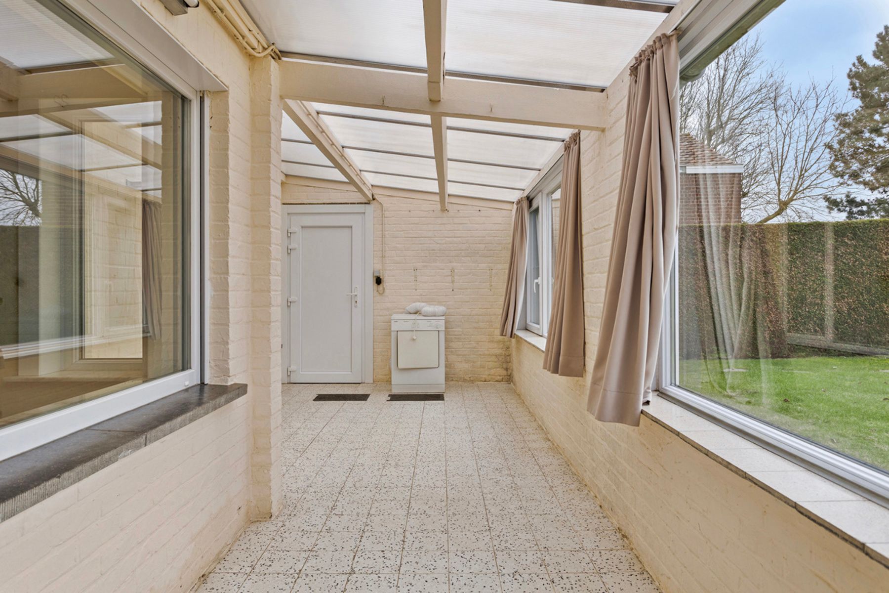 Charmante woning (3 slkrs) op ZW-georiënteerd perceel foto 12