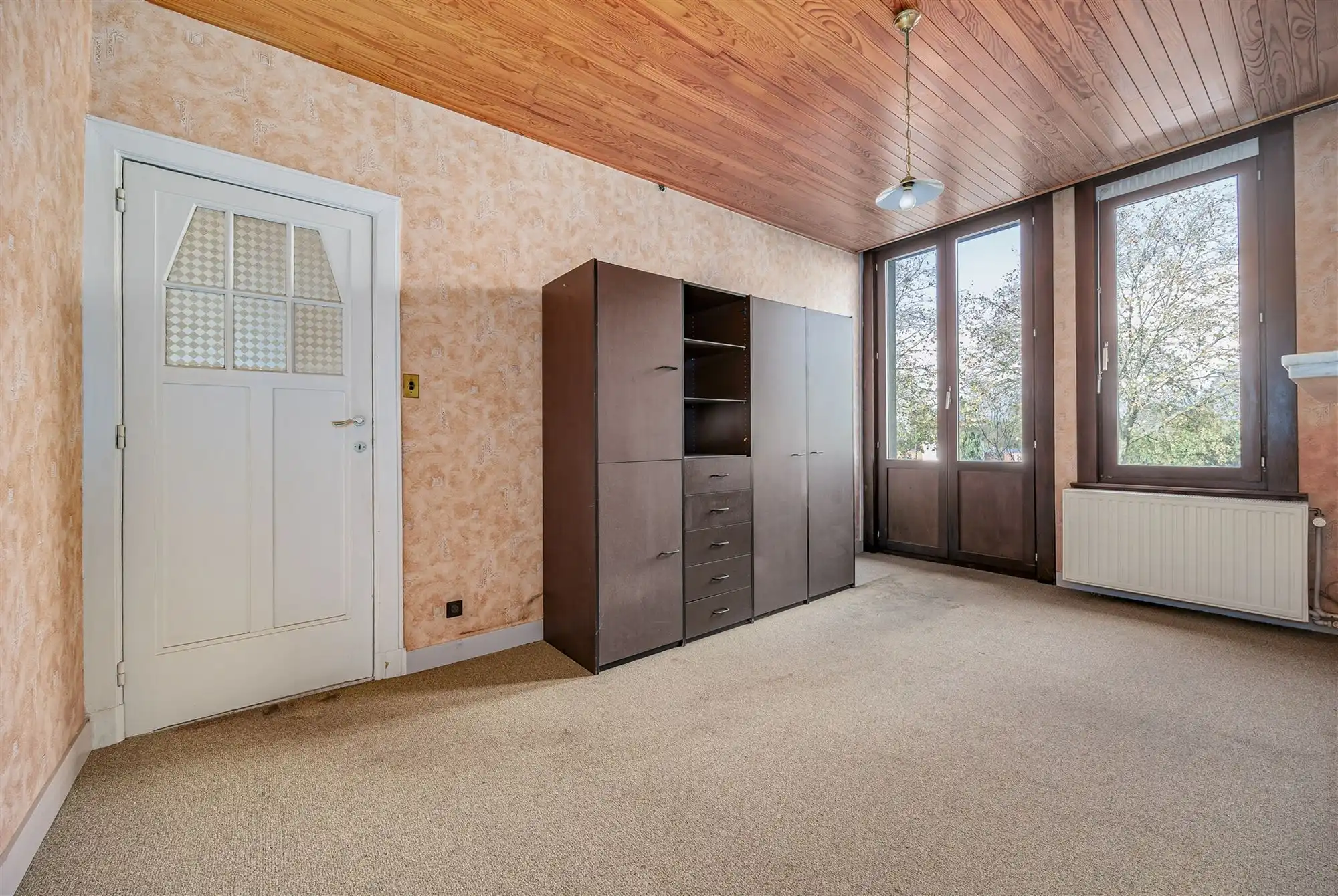 Te renoveren woning met 4 - 5 slk en garage foto 23