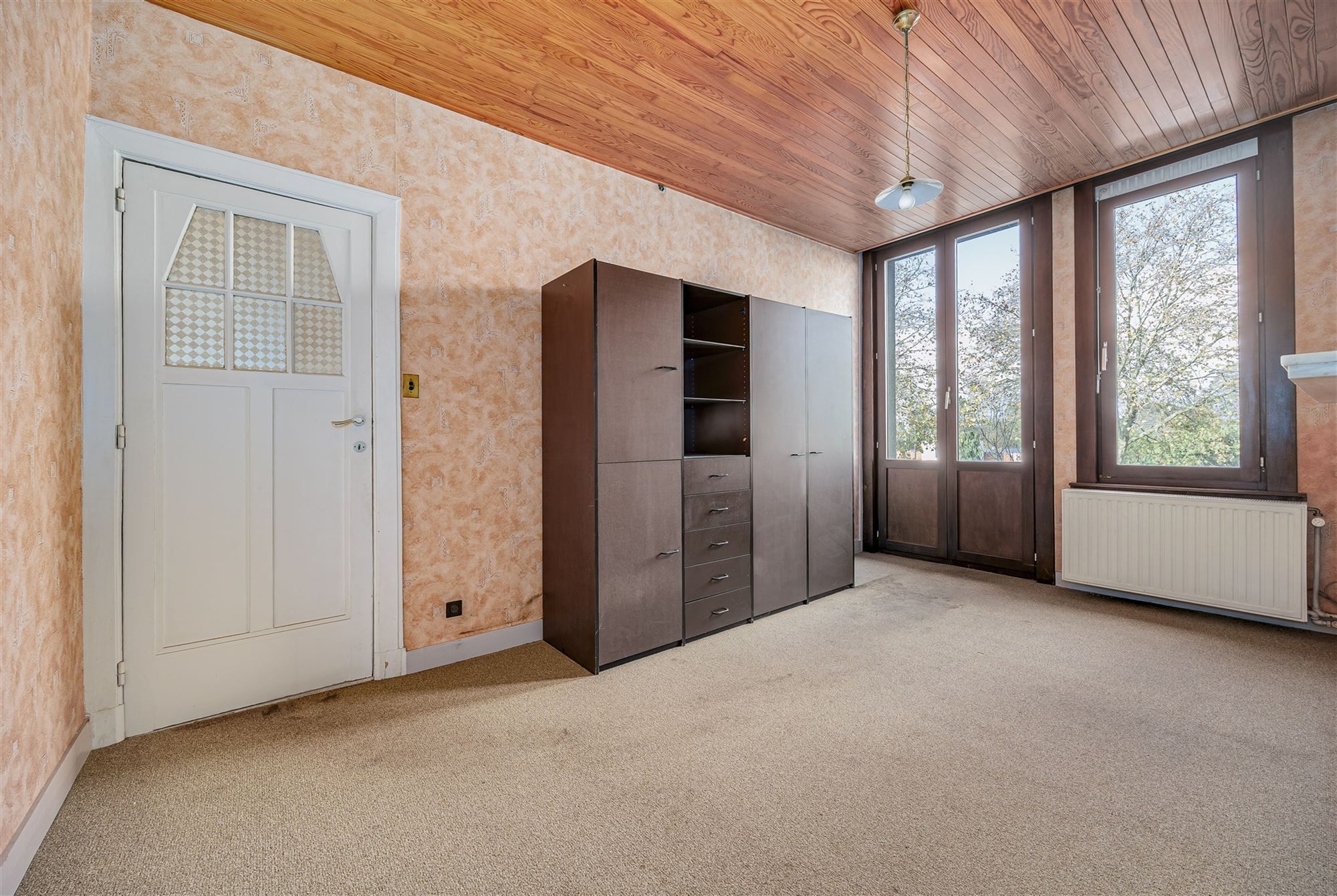 Te renoveren woning met 4 - 5 slk en garage foto 23