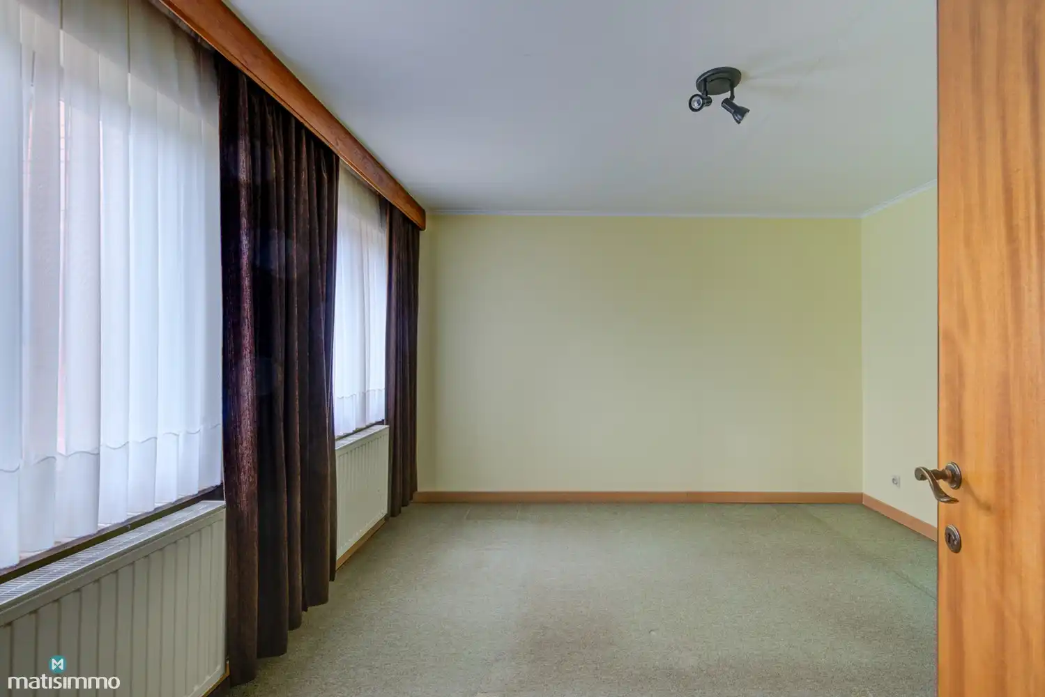 VOLLEDIG ONDERKELDERDE WONING MET 3 TOT 5 SLAAPKAMERS, GARAGE EN ZICHT OP HET GROEN TE KLEINE-SPOUWEN foto 12
