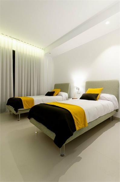 NIEUWBOUW VILLA'S 250 m VAN HET STRAND IN CAMPOAMOR foto 33