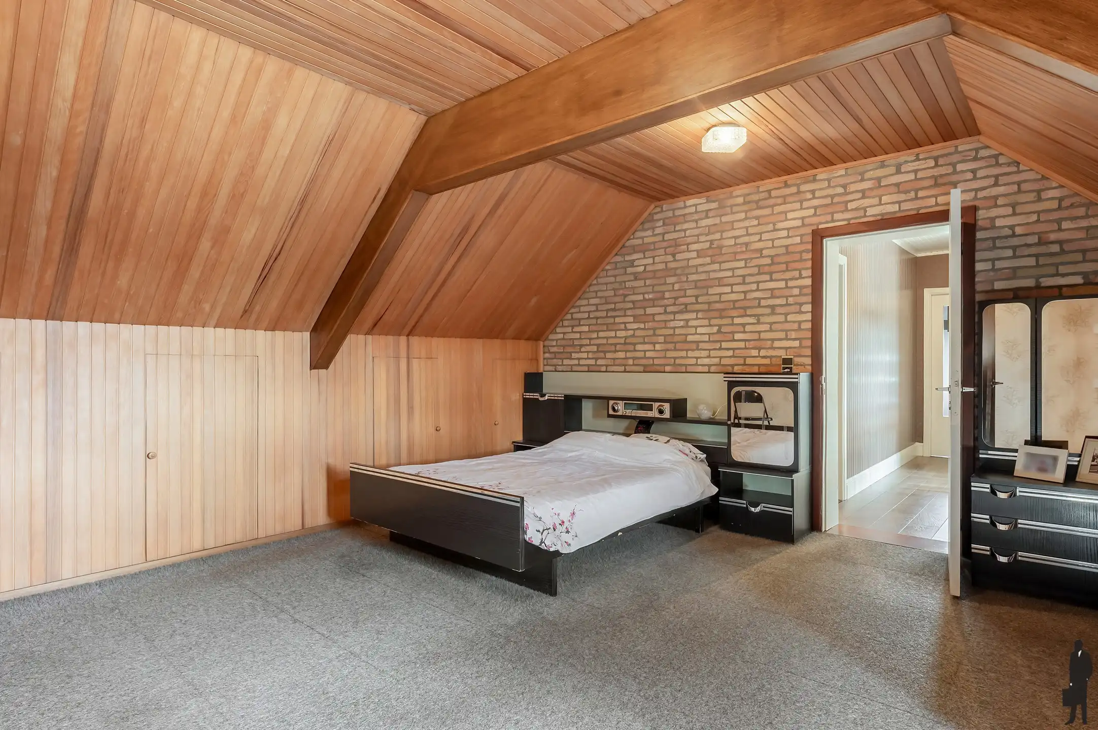 Langgestrekte hoeve op ca. 2.562m² grond te Meer! foto 22