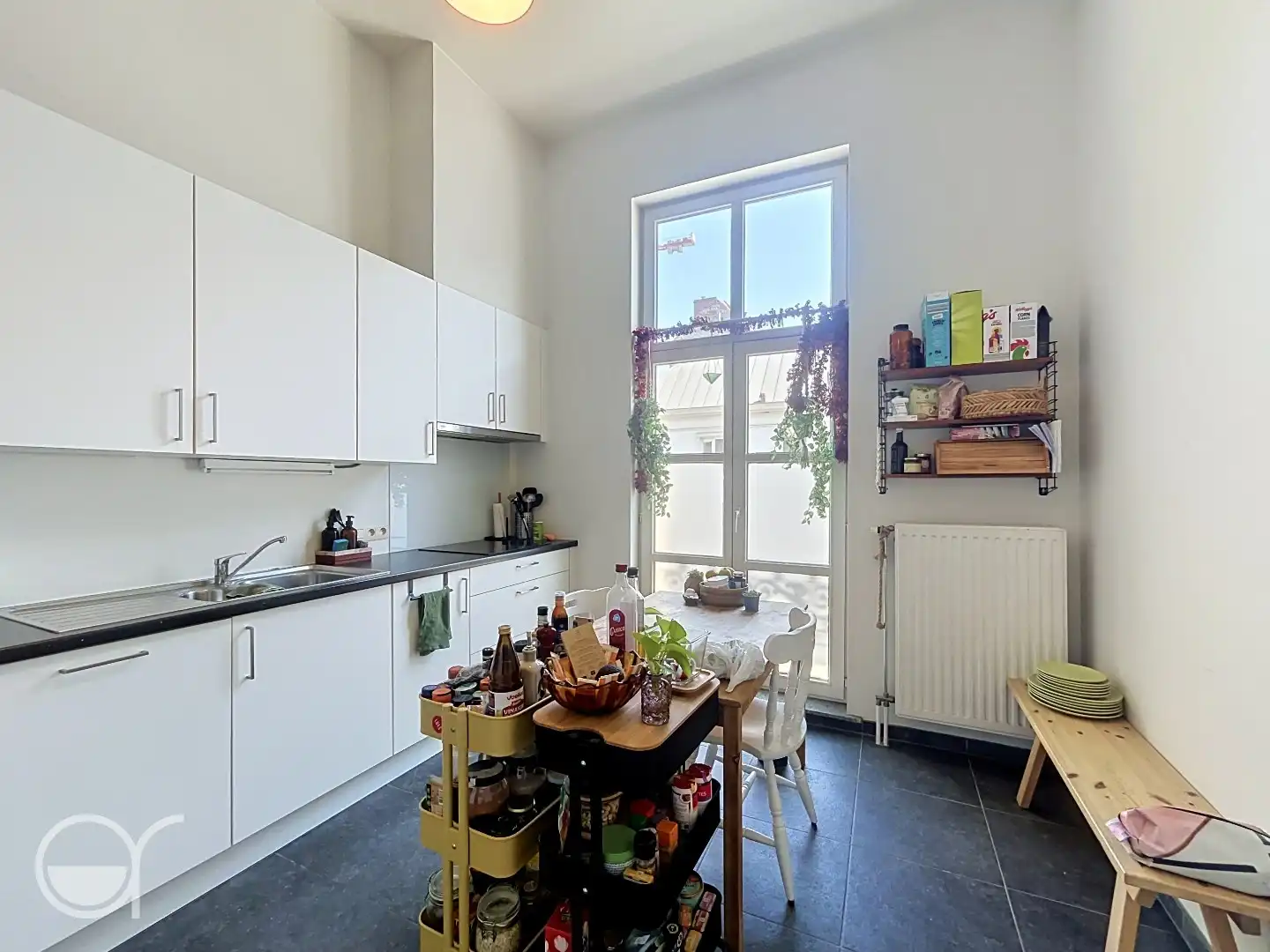Ruim 2 slaapkamer appartement in centrum Gent foto 4