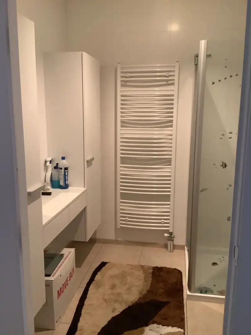 Trendy appartement met terras in centrum Eeklo foto 8