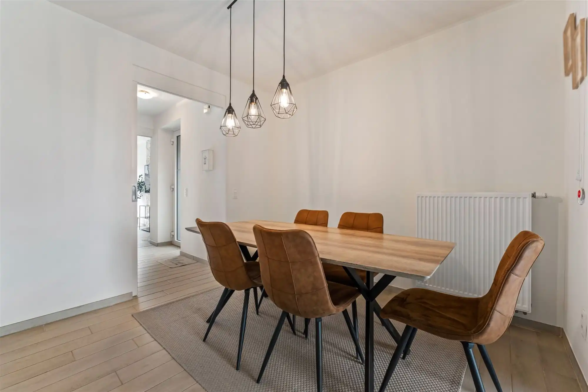 PRACHTIG AFGEWERKTE HOB MET 3 SLAAPKAMERS OP EEN PERCEEL VAN 3A50CA TE BERINGEN CENTRUM foto 12