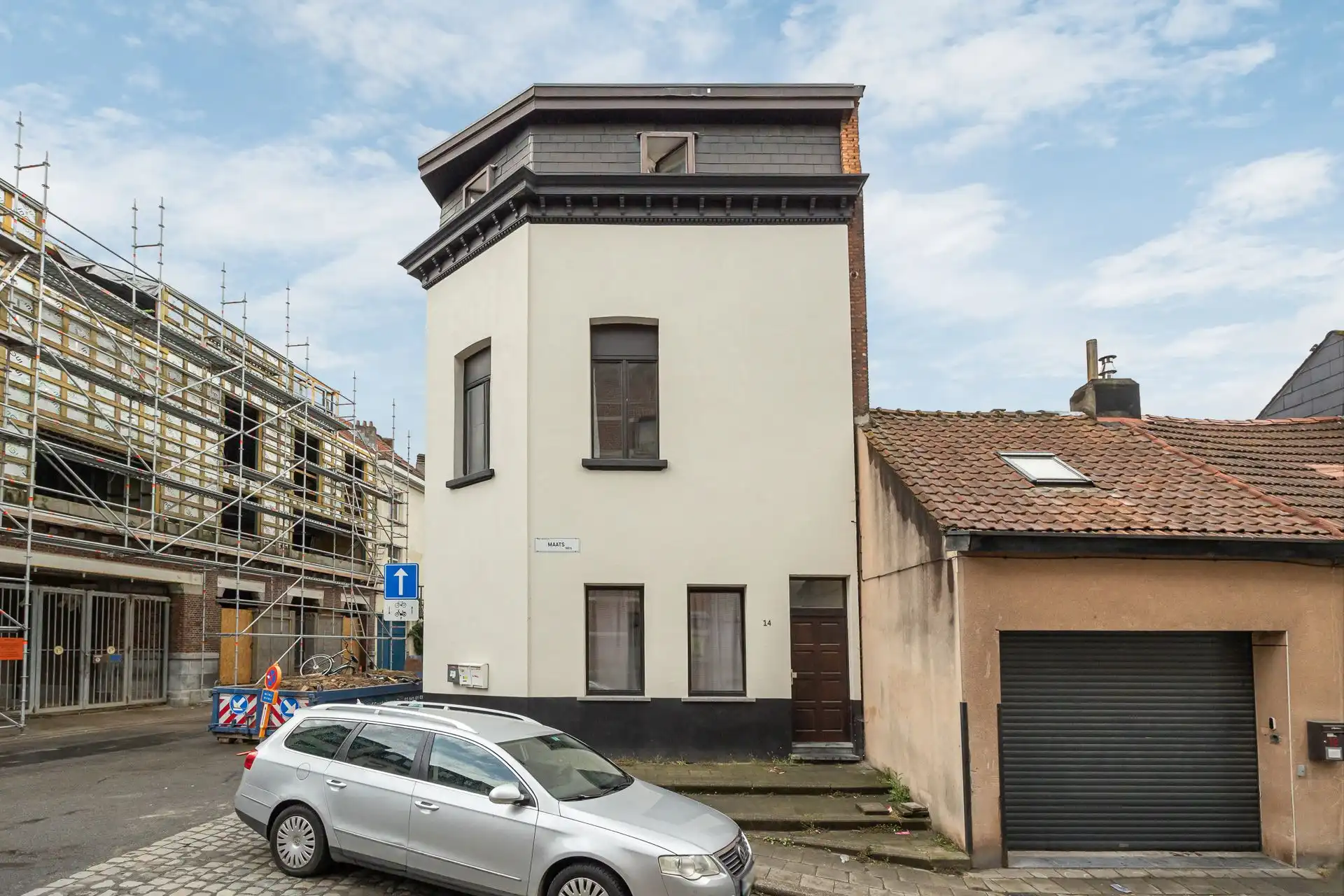 Hoofdfoto van de publicatie: Opbrengsteigendom met drie appartementen op toplocatie