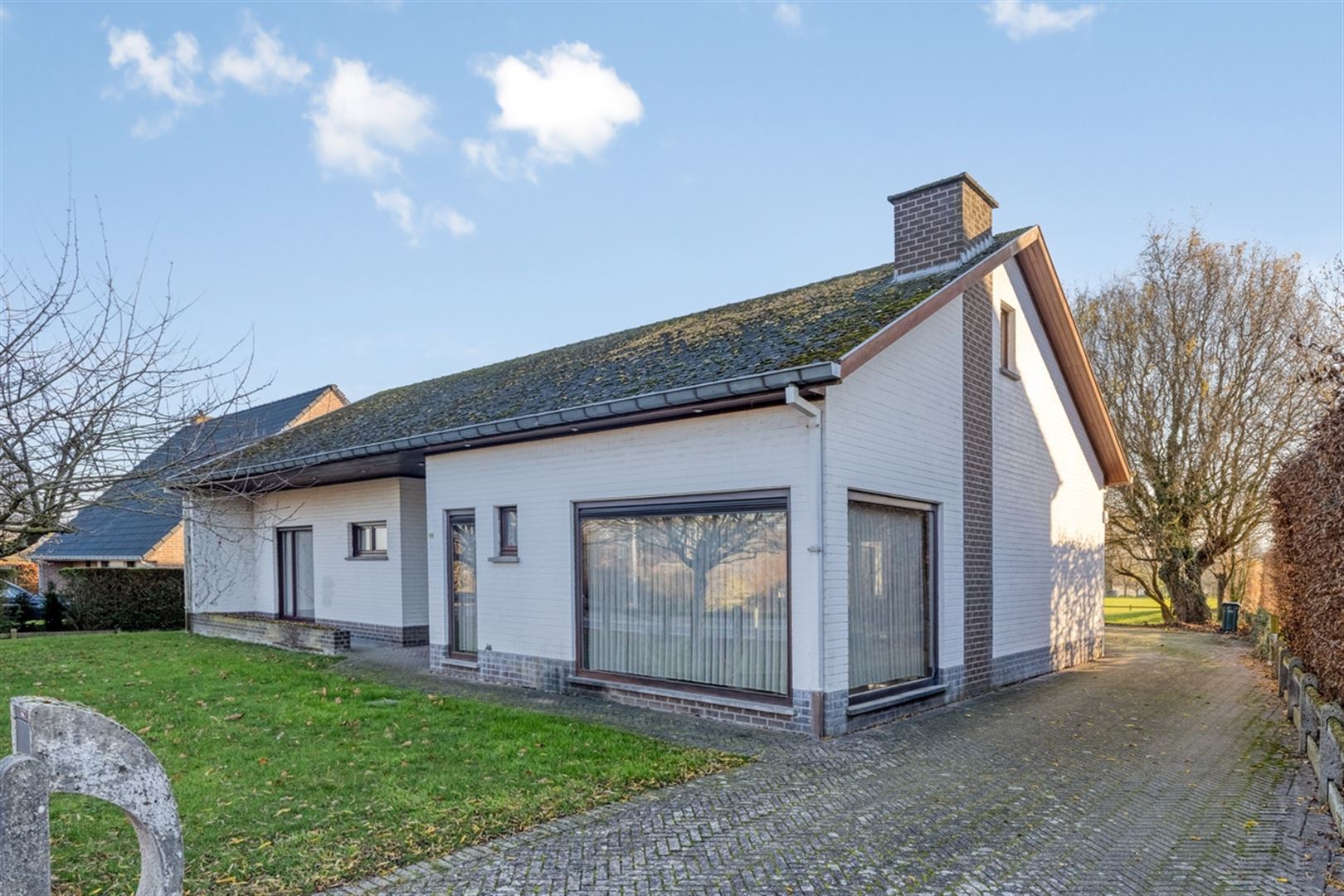 Mooi gelegen statige woning op 1231 m2 foto 2