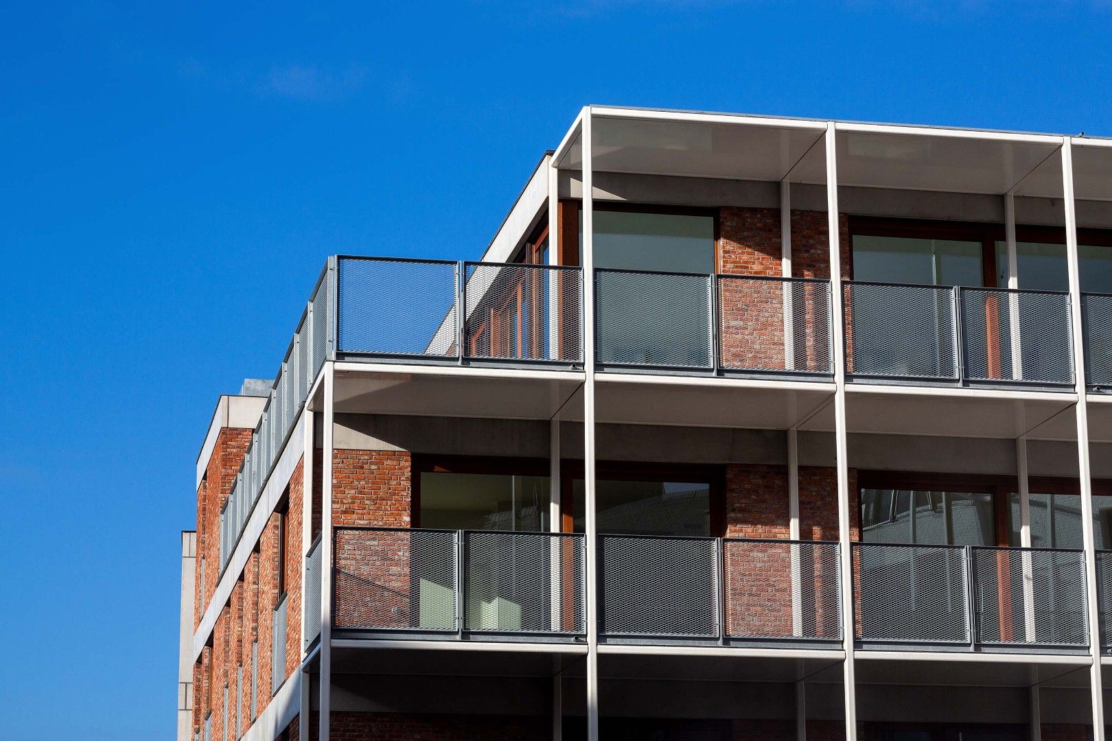 NIEUWBOUW COMMERCIËLE UNITS IN HET HIPPE PORTIER 51 foto 2