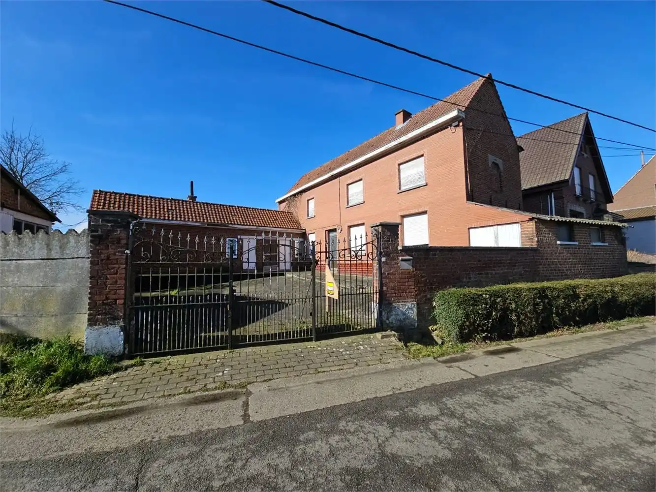 Hoofdfoto van de publicatie: Landelijk gelegen pand op 24a30ca