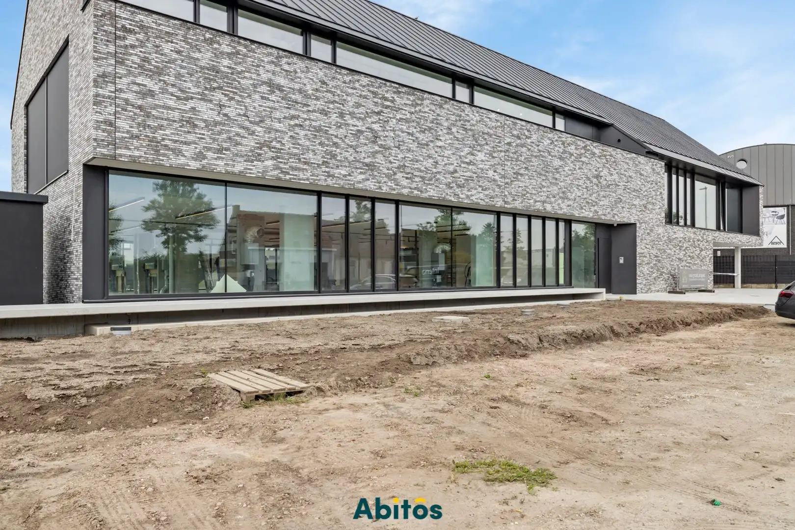 Commerciële ruimte met uitstekende visibiliteit en bereikbaarheid foto 5